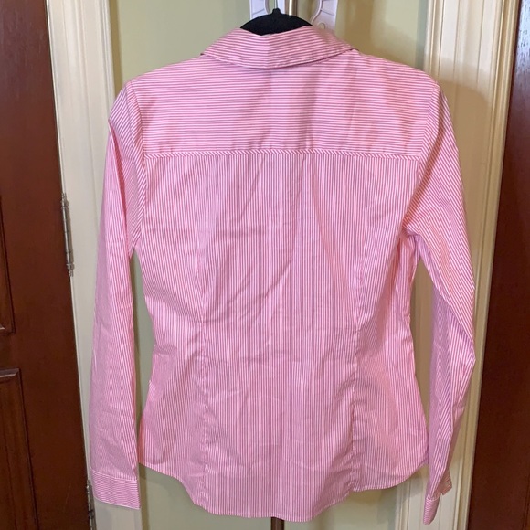 Button down - Picture 2 of 4